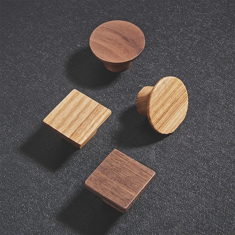 2104 / 2103 